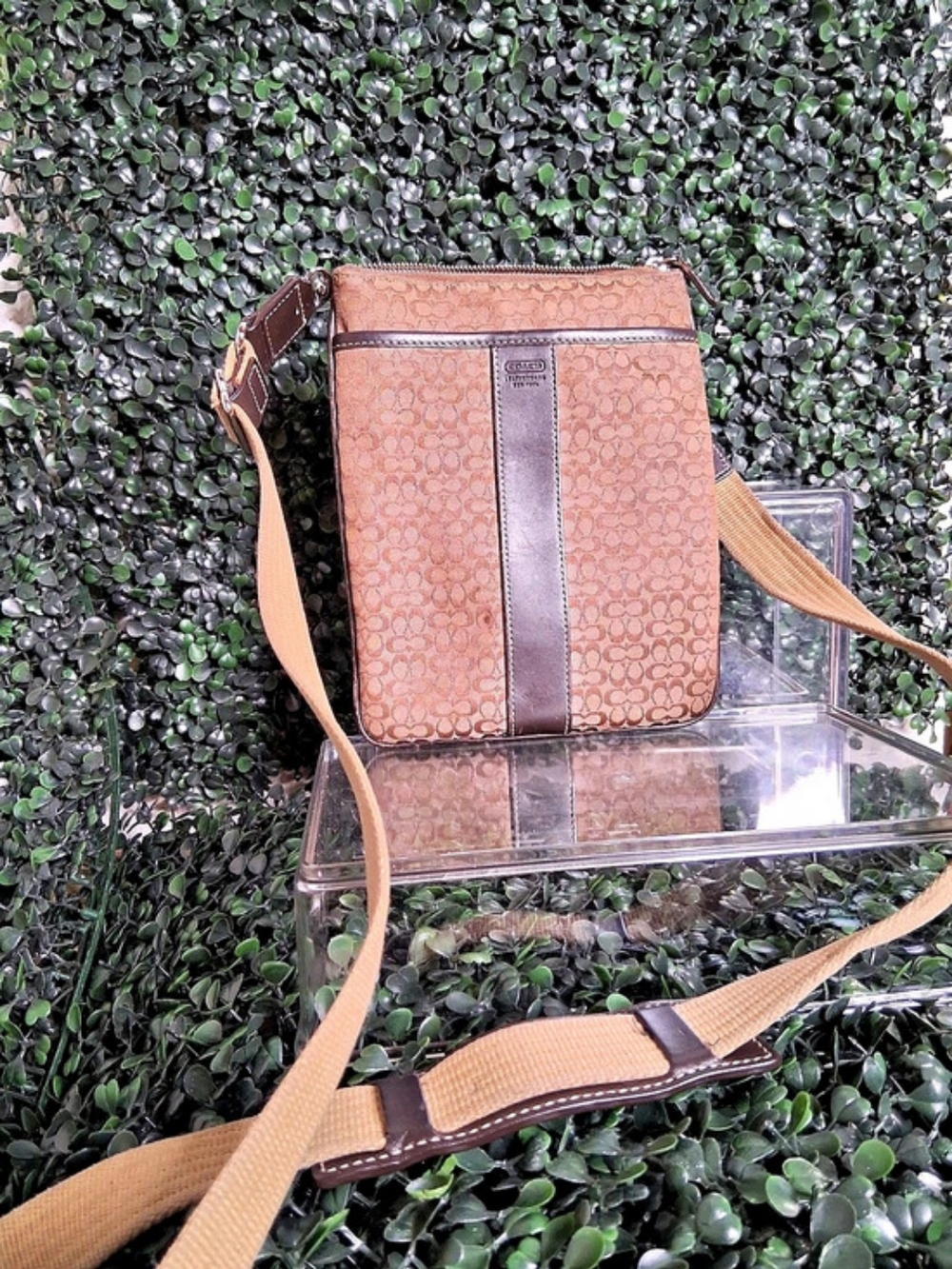 COACH Vintage Heritage Signature C Crossbody Messenger Bag - Brown/Tan